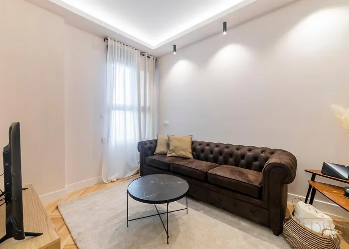 Elite Suite By Edsam, In
